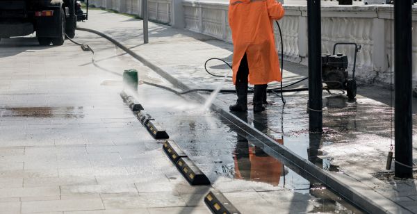 Parking Lot Pressure Washing in Mount Juliet