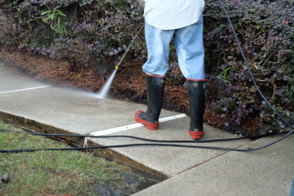 Sidewalk Washing in Mount Juliet