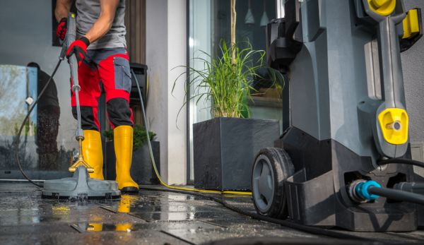 Commercial Pressure Cleaning in Mount Juliet