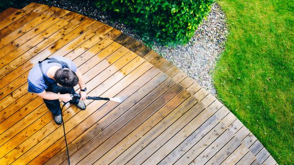 Deck Pressure Cleaning in Mount Juliet