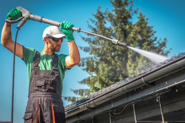 Gutter Jetting in Mount Juliet