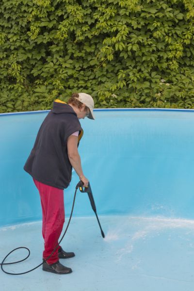 Pool Pressure Washing in Mount Juliet