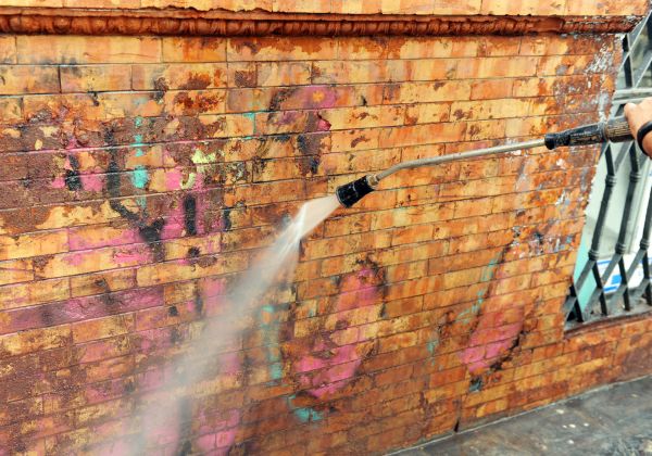 Brick Graffiti Cleaning in Mount Juliet