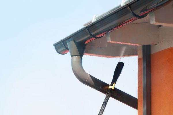 Eaves Power Washing in Mount Juliet